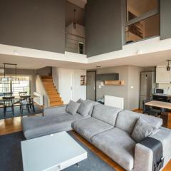 Minimal Brand New Loft next to Subway