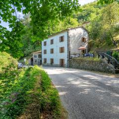 Stunning Home In Migliorini With Wifi And 3 Bedrooms