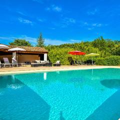 Beautiful Home In La Roque Sur Cze With Outdoor Swimming Pool And 2 Bedrooms