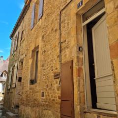 La maison de Lily au cœur de la cité Médiévale