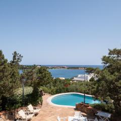 [PORTO CERVO CENTRO]VILLA CON PISCINA E PRIVACY E VISTA