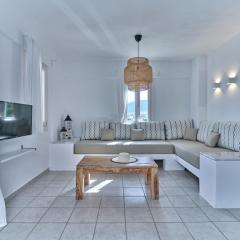 Ilios Home, walking distance from Logaras sandy beach, Paros