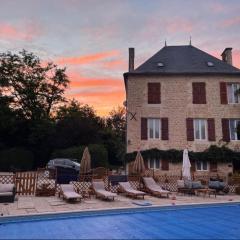 Luxury 2-Bed Gite in Chateau Garnier