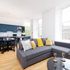 ALTIDO Glamorous1-bed flat overlooking Grassmarket