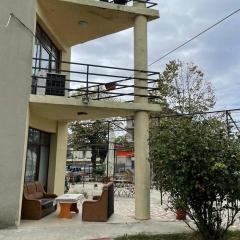 Vila George