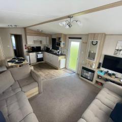 Holiday Park Caravan Fluffy in Harts Holiday Park