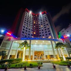 Crown Palace Hotel