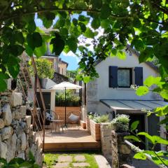 Le Secret du Moulin, agréable tiny house Villefort