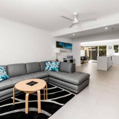 BARBADOS Ultimate Laid-back Holiday - Flat Stroll to River