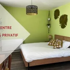 ver t chez nous Parking privé ascenseur balcon