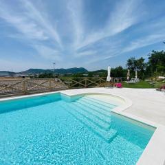 Villa Poggio Ulivo Pool-Apartments