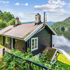 Beautiful Home In Noresund With Kitchen