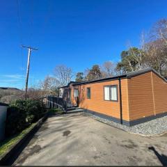 C05 - The Ogwen Lodge with Hot Tub