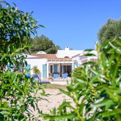 Quite villa with private pool in Binibeca