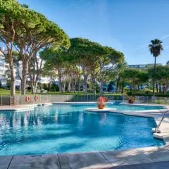 PLAYAS DEL DUQUE, PUERTO BANUS, GOLF .PLAYA Y COMPRAS