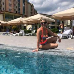 Karos Gold 813 Wellness Apartman