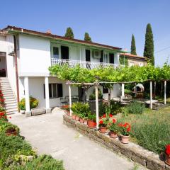 Apartments Juratovec