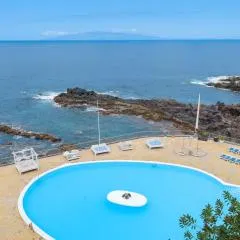 Cosy Sea View Studio FREE WIFI
