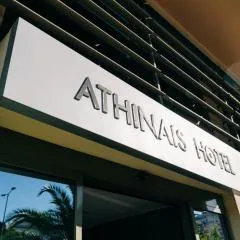 아티내스 호텔(Athinais Hotel)