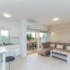 White Jasmine, sea view penthouse for 8