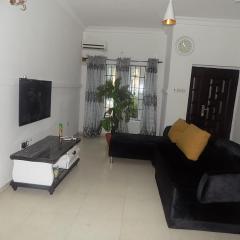 Unique 1BEDROOM Shortlet Stadium Rd with 24hrs light-FREE WIFI -N35,000