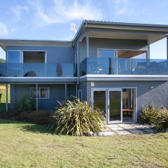 Perfect Position - Motuoapa Holiday Home