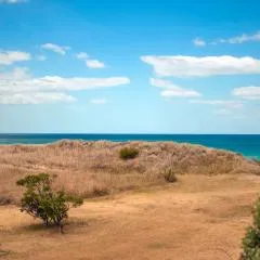 Surf Beach Views - Whangamata Holiday Home