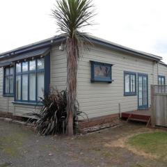 Oroua Cottage - Rangataua Bach