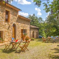 Cozy Home In Monticiano Si With House A Panoramic View