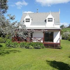 Cute Cottage - Cooks Beach Bach