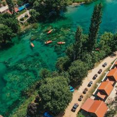 River huts Zrmanja