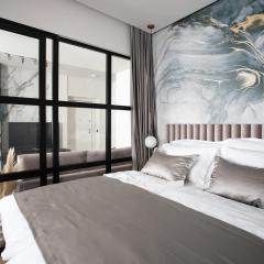 Prestigious Downtown Apartment