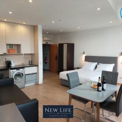 New Life - AVENIDA ALIADOS SUITE-1F