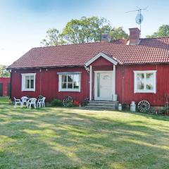 Amazing Home In Rockneby With 3 Bedrooms, Sauna And Wifi