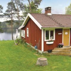 Beautiful Home In Aplared With 2 Bedrooms, Sauna And Wifi