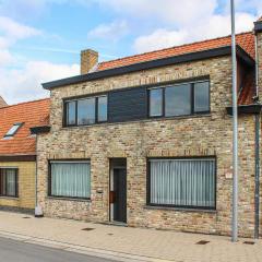 Amazing Home In Damme With 2 Bedrooms And Wifi