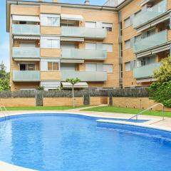 Stunning Apartment In Tossa De Mar With Kitchen