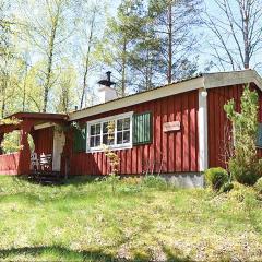 Cozy Home In Broaryd With Kitchen