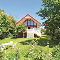 Awesome Home In Lerberget With Sauna