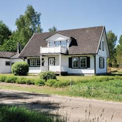 Beautiful Home In Sffle With Kitchen