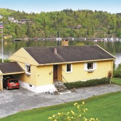 Stunning Home In Langangen With 2 Bedrooms And Wifi