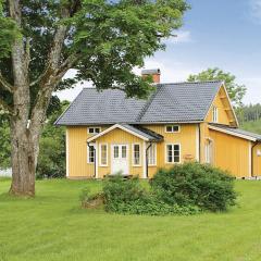 Nice Home In Svanskog With 3 Bedrooms, Sauna And Wifi