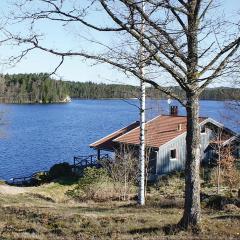Beautiful Home In Smlandsstenar With 3 Bedrooms And Wifi
