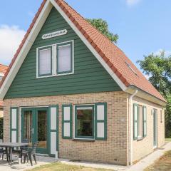 3 Bedroom Lovely Home In Zonnemaire