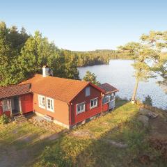 Stunning Home In Landvetter With 2 Bedrooms, Sauna And Wifi