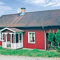 3 Bedroom Lovely Home In Kristdala