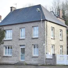 Cozy Home In Gavray With Kitchen