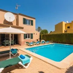 Villa Sans Bosch by Villa Plus
