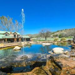 Sedona's Exclusive 5-acre Riverfront Estate with hot tub!