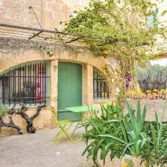 Lovely Apartment In Remoulins With Wifi